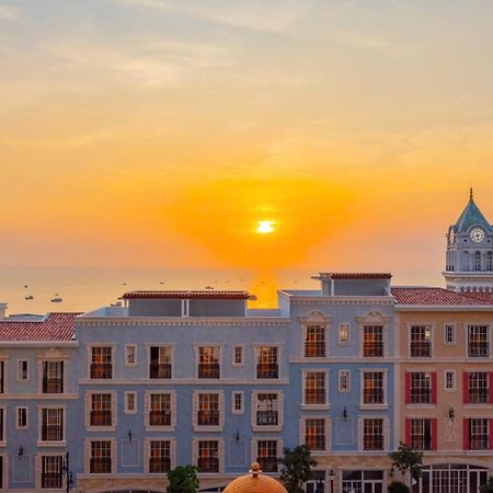 Sunset Sorrento Phu Quoc Aparthotel Buitenkant foto