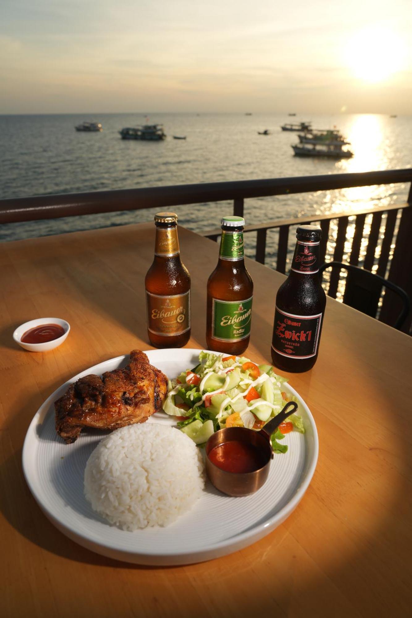 Sunset Sorrento Phu Quoc Aparthotel Buitenkant foto