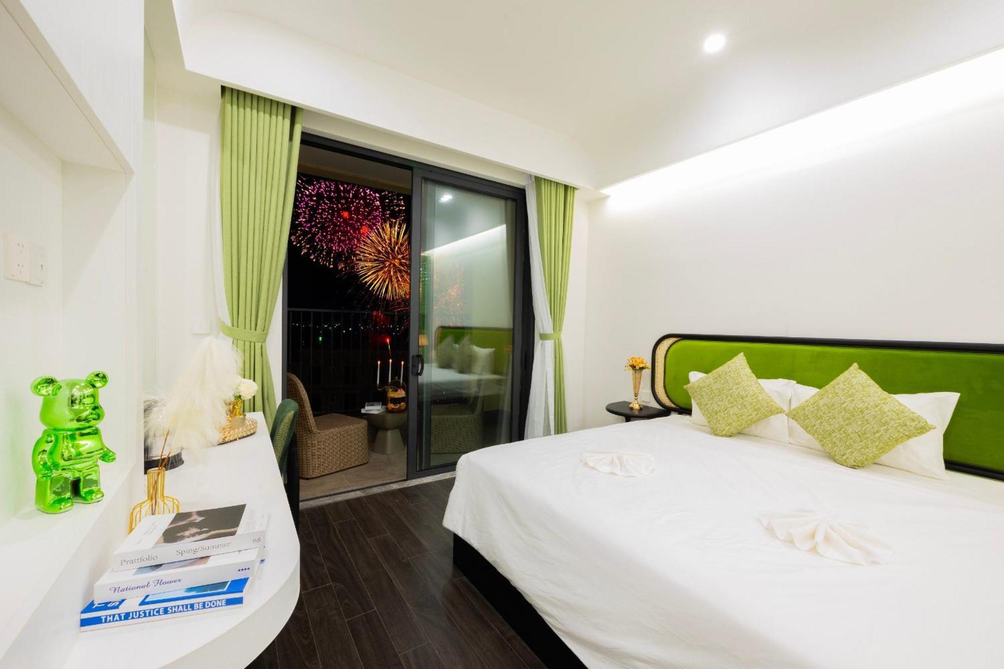 Sunset Sorrento Phu Quoc Aparthotel Buitenkant foto